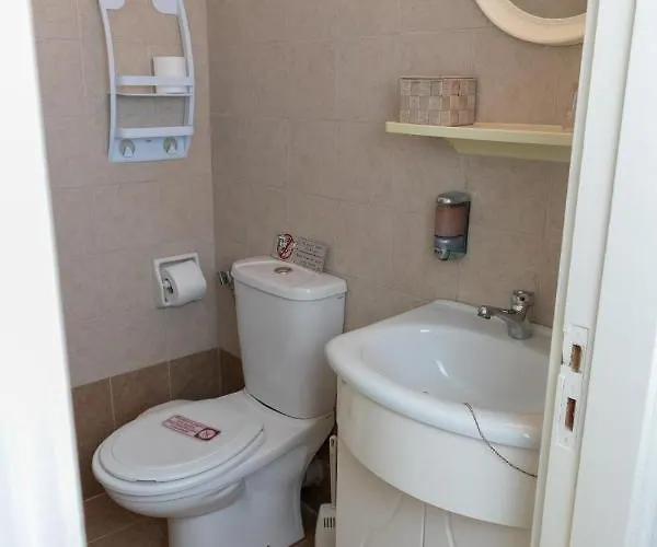 Maistrali Karavostasis (Folegandros)